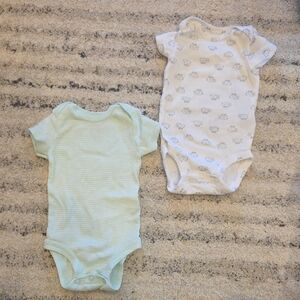 Carter's Green Stripe and White Pattern Onesies Size Newborn